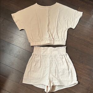 Cotton-Blend High-Waist Cream Women's Shorts and Crop top